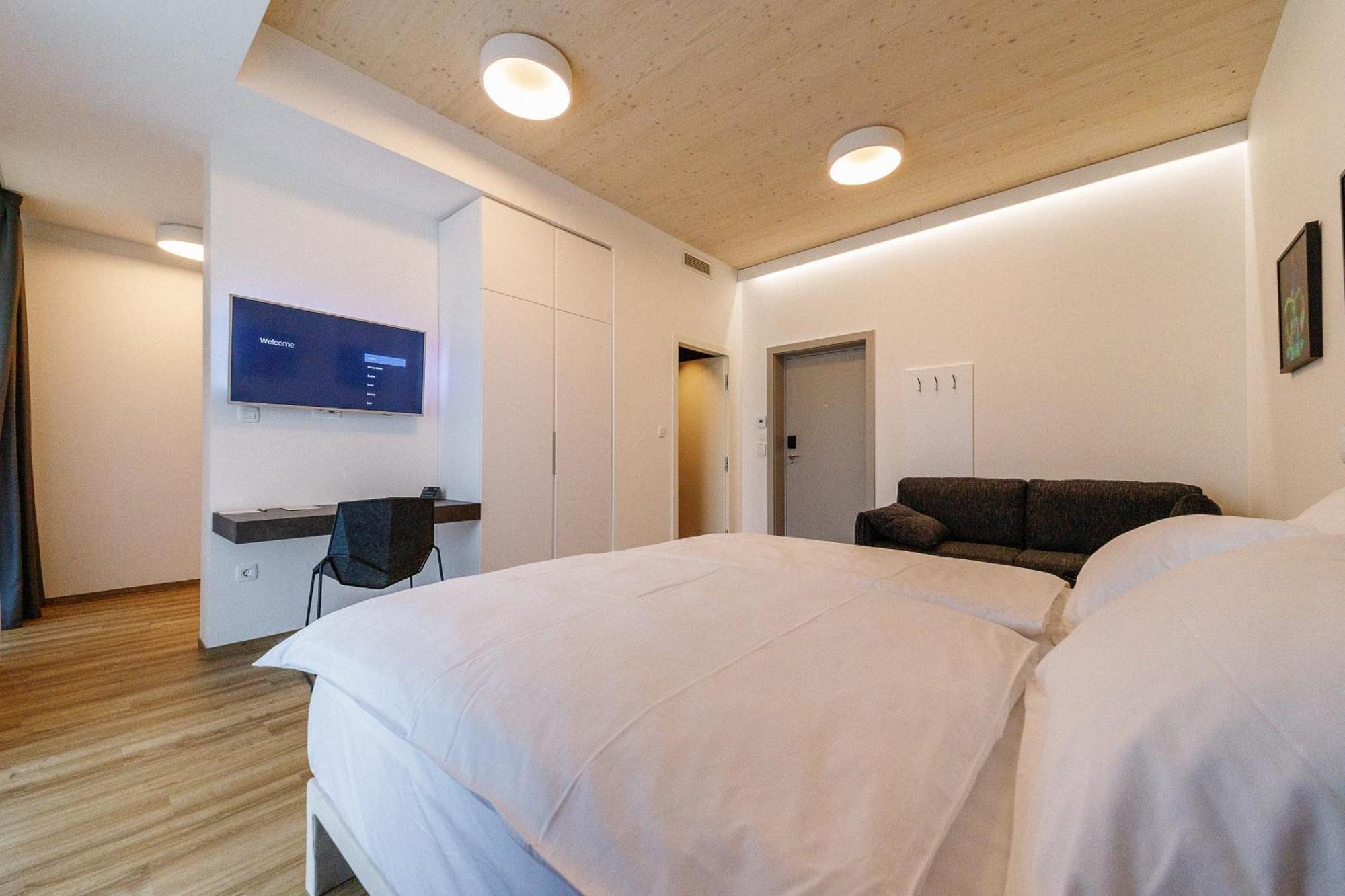 Wud Hotel Lublaň Exteriér fotografie